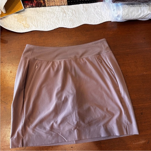 Athleta SoHo Skort | 6 - Picture 5 of 6